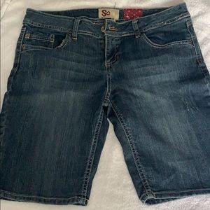 NWT Bermuda jean shorts size 11
